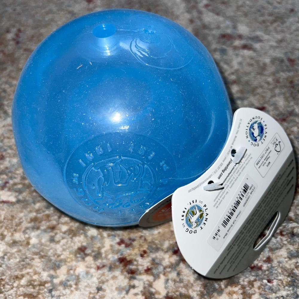 Planet Dog Orbee-Tuff Snoop Blue Interactive Treat Dispensing Dog Puzzle Toy NEW - Picture 2 of 2